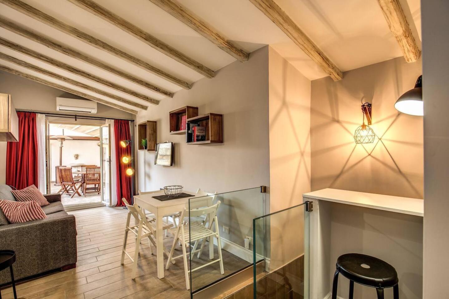 Attic With Terrace By Trevi Fountain Roma Exterior foto