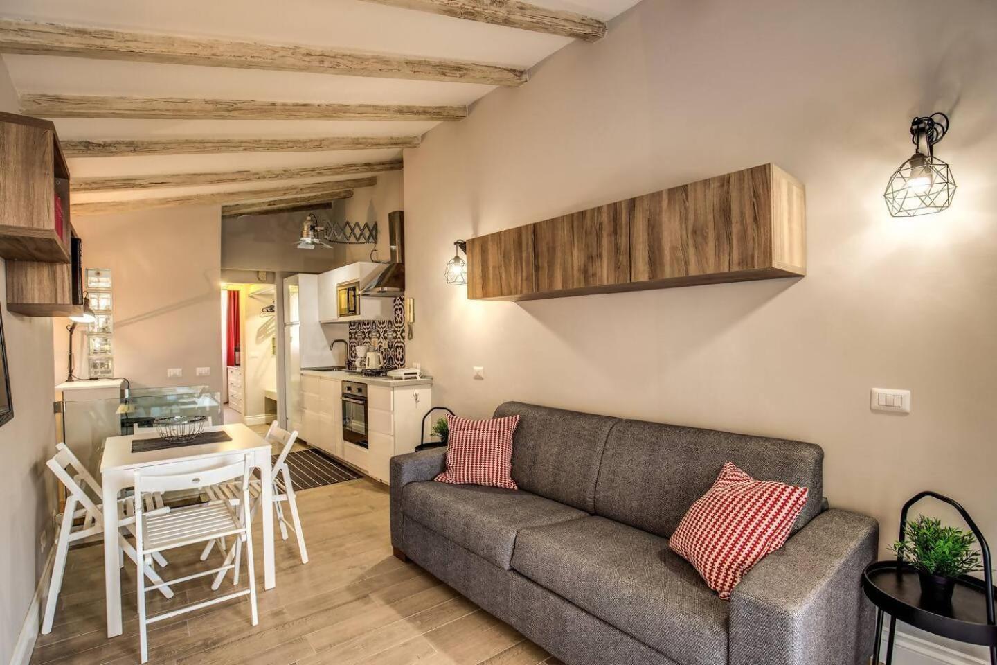 Attic With Terrace By Trevi Fountain Roma Exterior foto